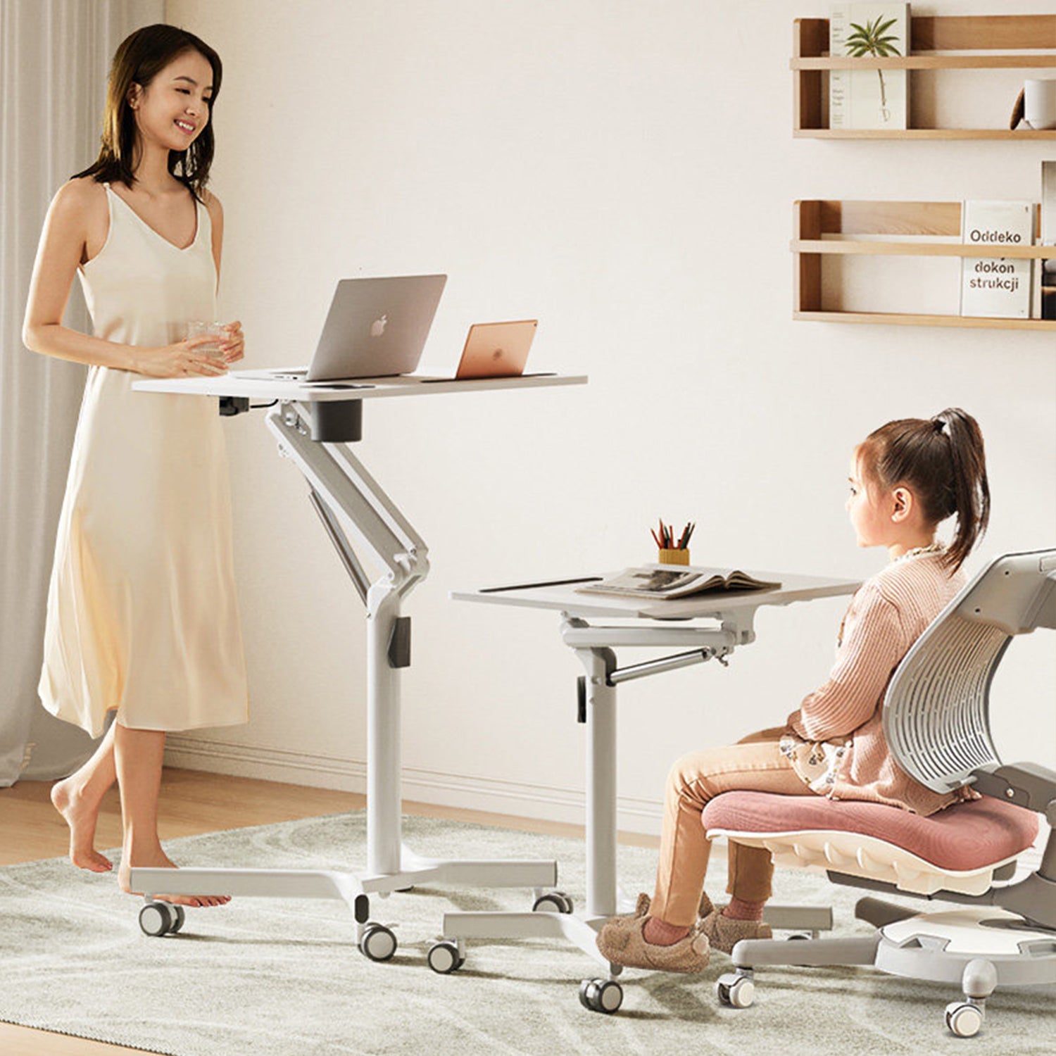 GKU Height Adjustable Mobile Standing Desk with Wheels 700x520mm Sit Stand Desk Laptop Desk for Home Office FDS101B-W