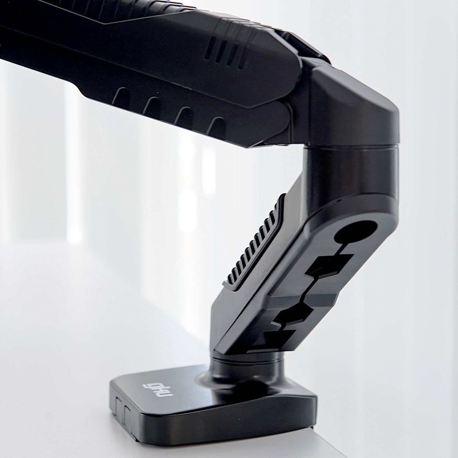 GKU Gas Spring Single Monitor Arm - EziRiser Monitor Mount black