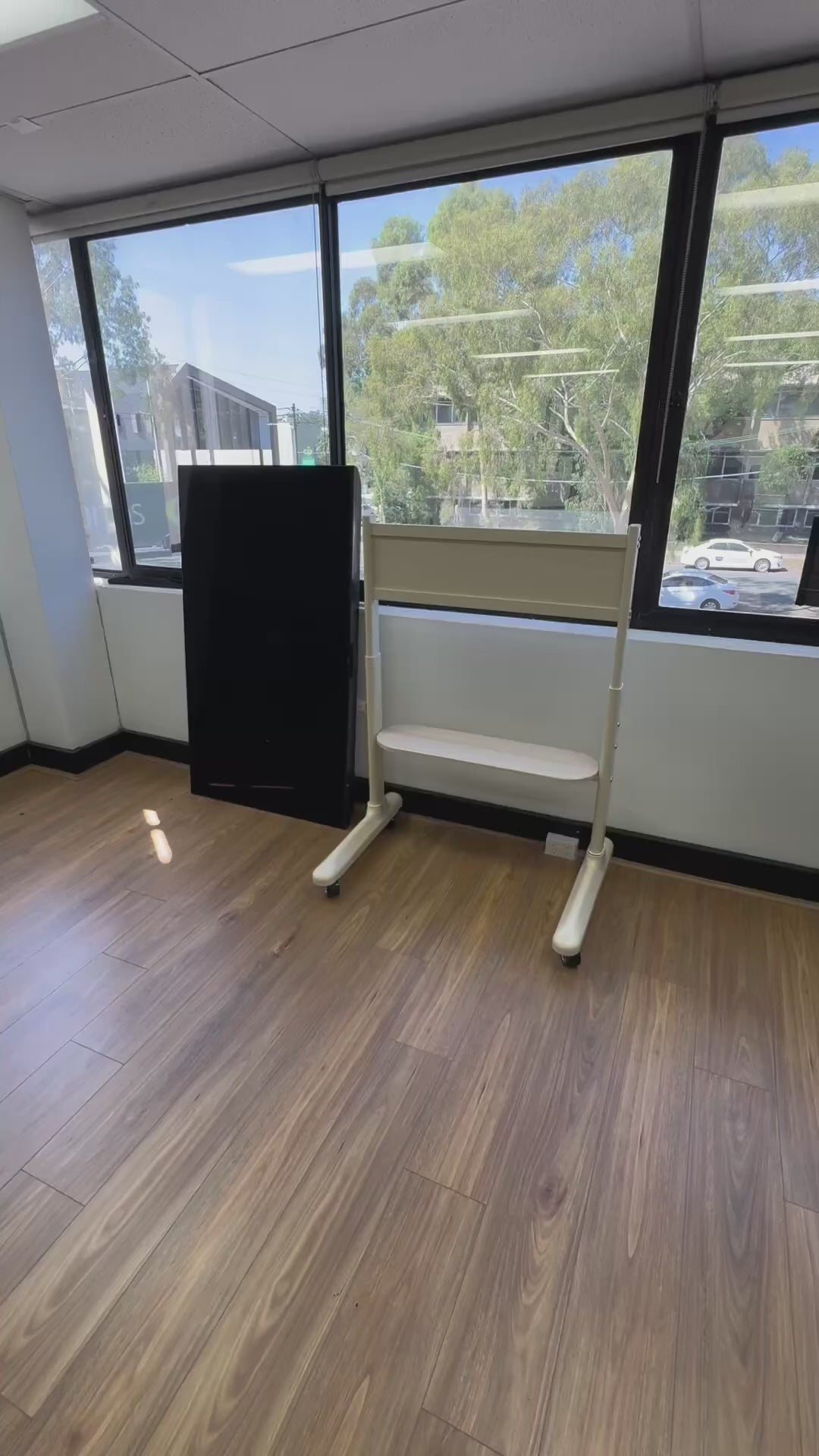 Load video: Cream Art TV Stand Trolley 32-86 inch